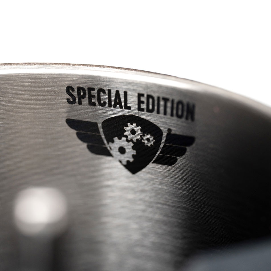 Comandante C40 MK4 Nitro Blade Vintage Oak Classic