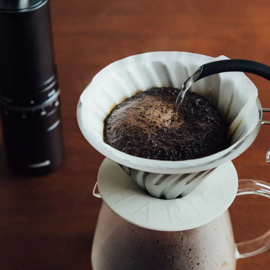 V60 TITANIUM DRIPPER