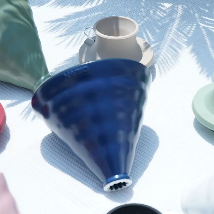 HARIO V60 Switch & Match Ceramic Dripper 03 - Matte Navy