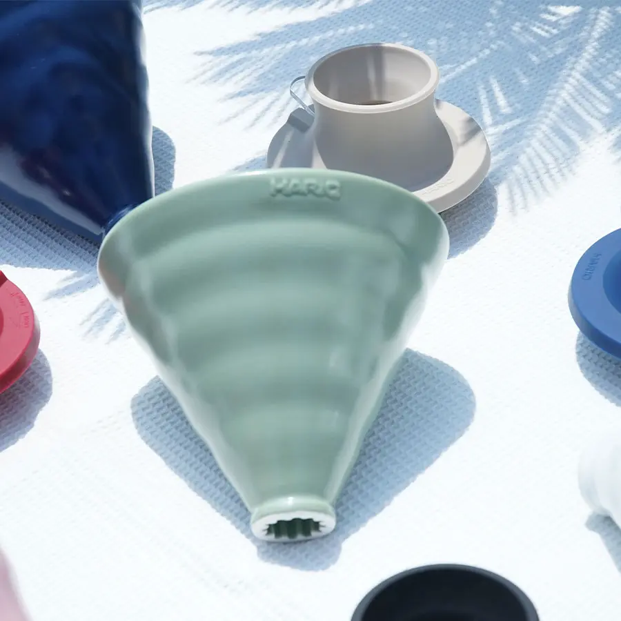 HARIO V60 Switch & Match Ceramic Dripper 03 - Oil Green