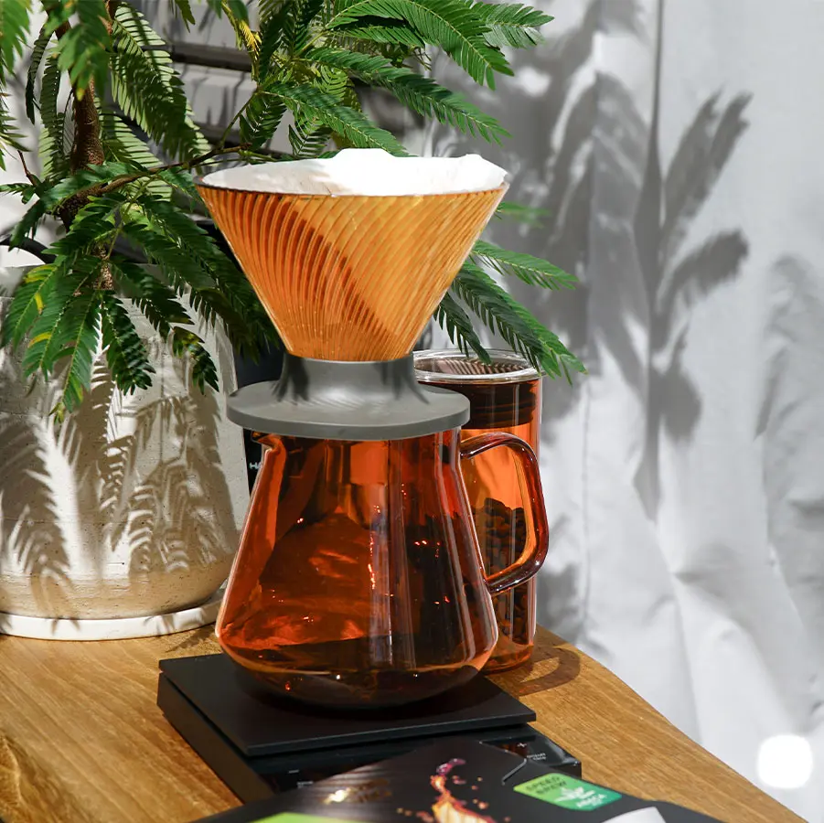 V60 Dripper NEO 02 - Amber