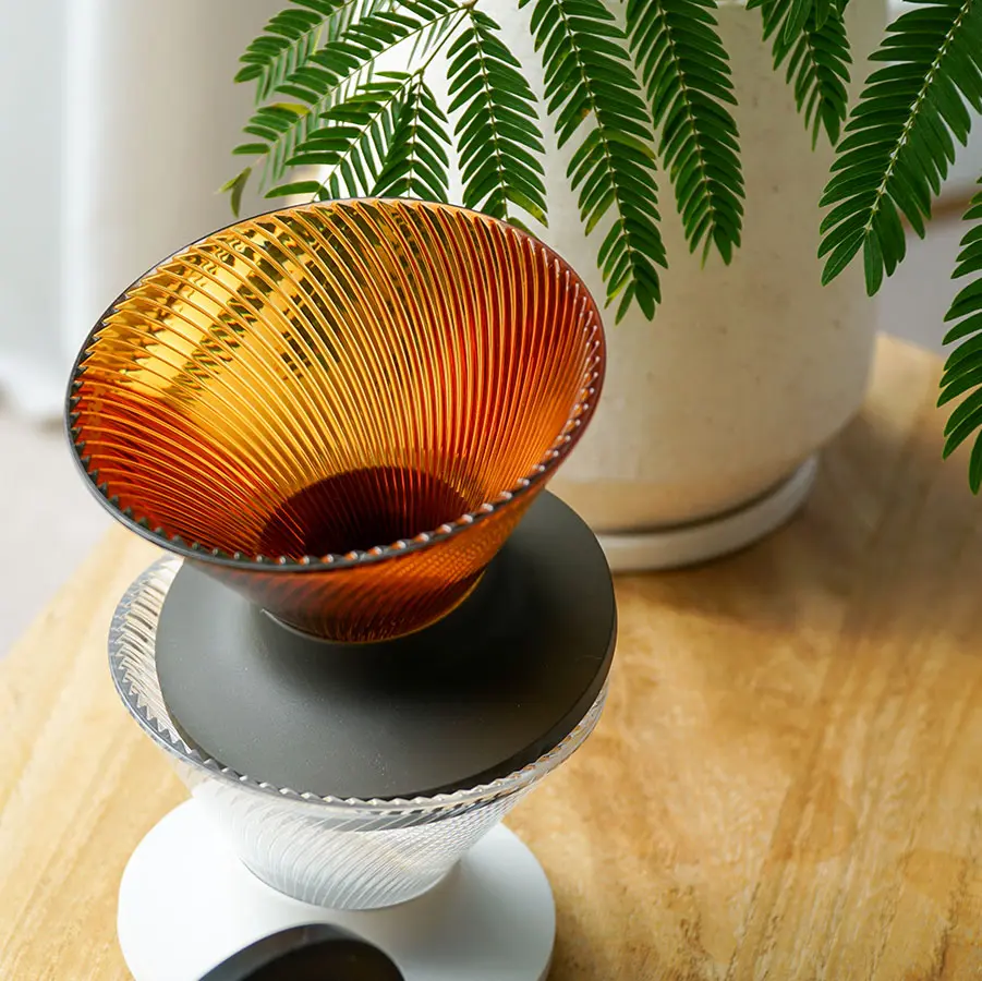 V60 Dripper NEO 02 - Amber