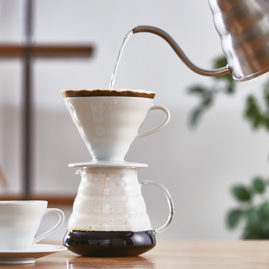 Coffee Dripper V60 02 Ceramic white - Bloom Series
