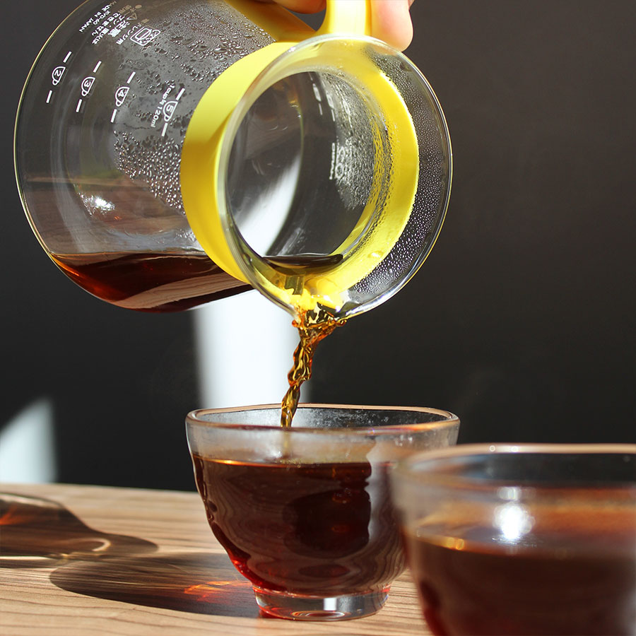 V60 Range Server 600ml - Sunflower Yellow